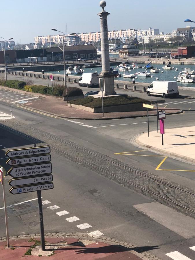 Chambres Privees Calais Ferry-Port-Place D'Armes Exterior foto